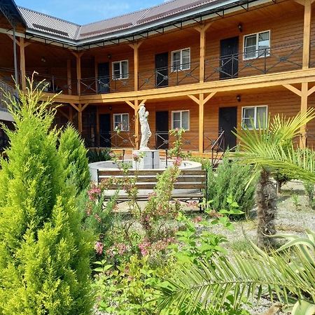 La Fontan Hotel Sukhumi Luaran gambar